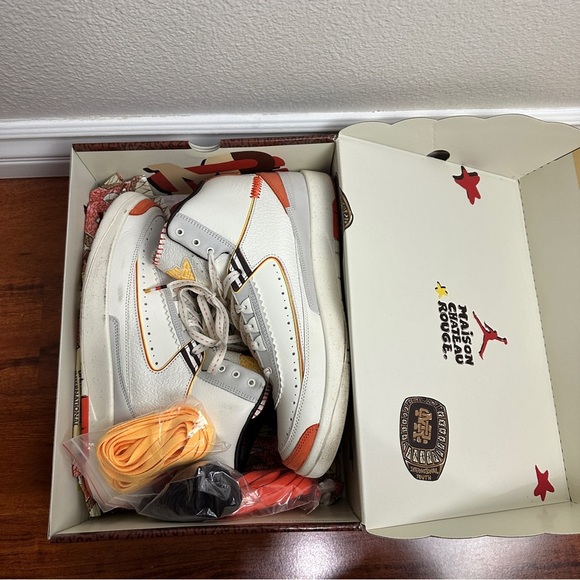 Jordan 2 Retro SP Maison Chateau Rouge Size 11 - Picture 10 of 11